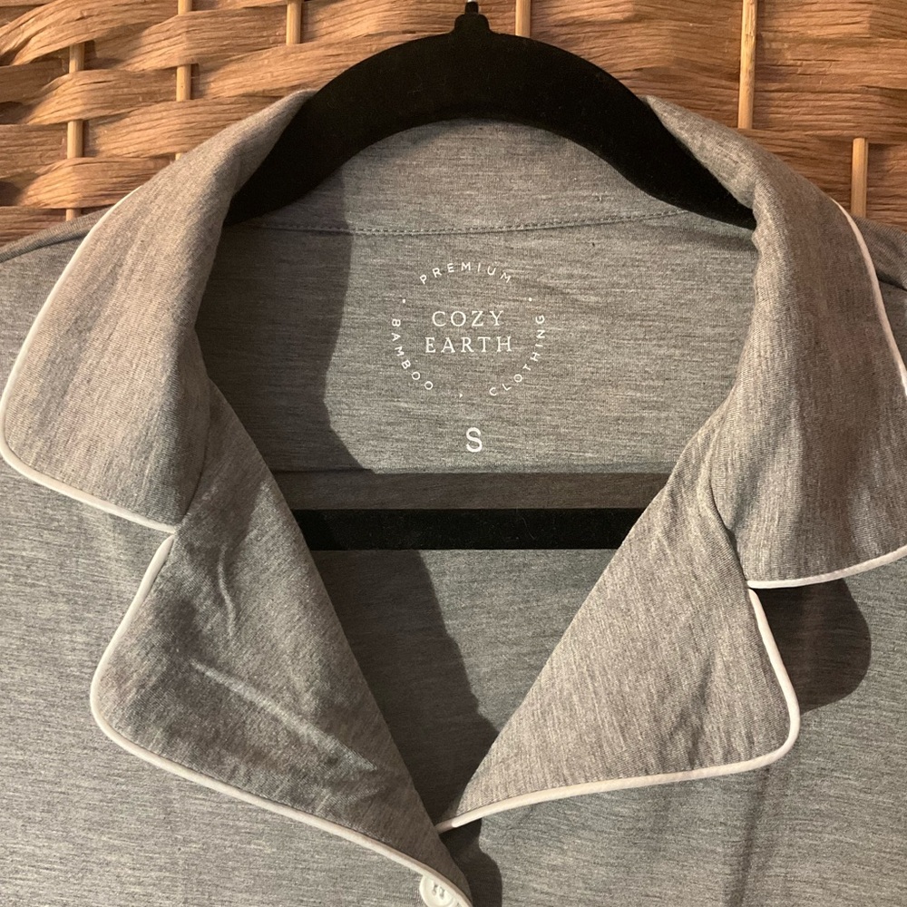 Cozy Earth Stretch-Knit Pajama Top - Picture 5 of 8